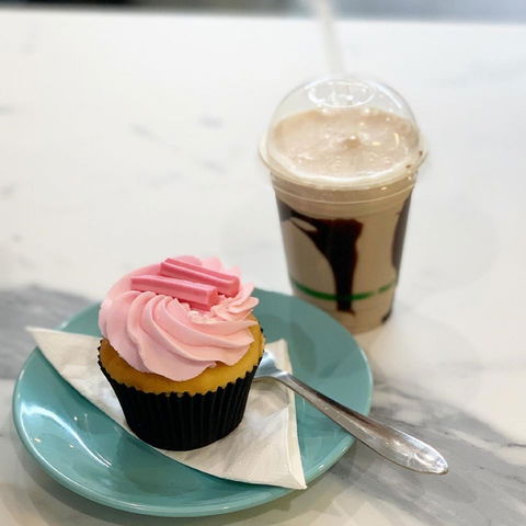 Sweet Treats By Rhi - Hotel WA 1