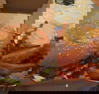 Zigzag Burgers n' Salads