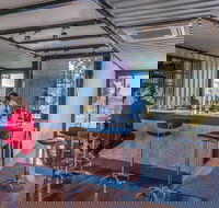 Running Horse Wines - Hotel WA