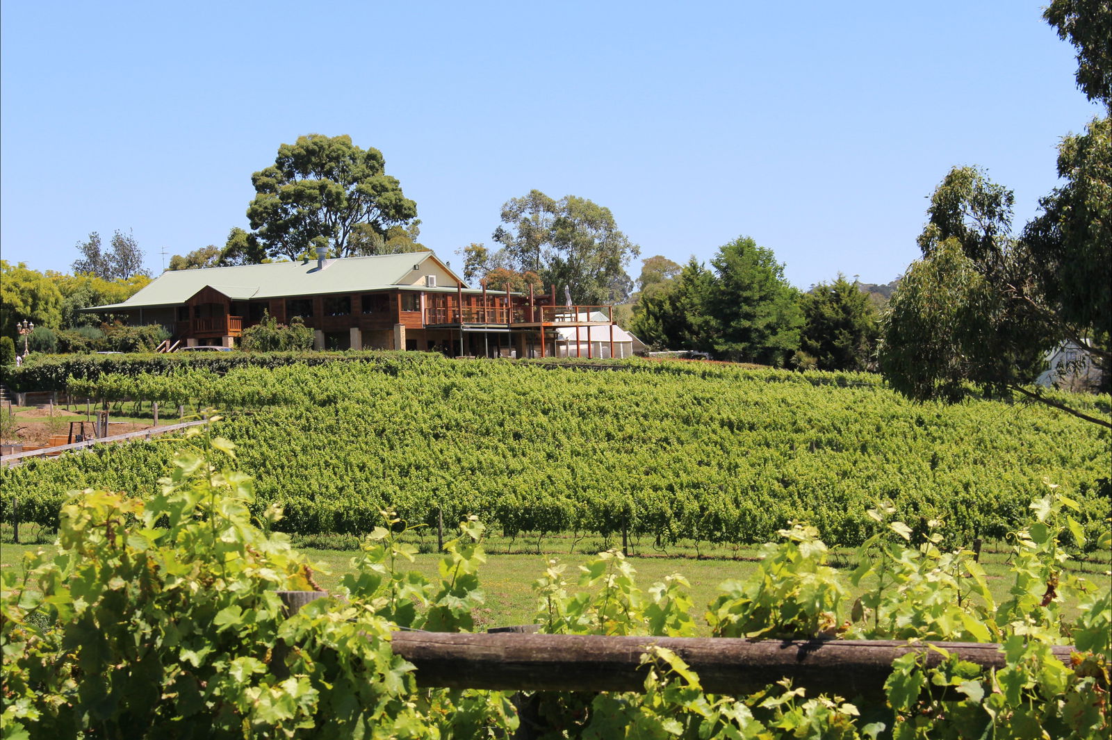 Kardella South VIC Hotel WA