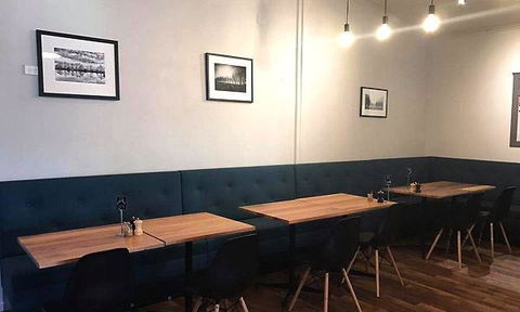 Ciao Bella Pizzeria & Wine Bar - Hotel WA 11