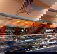 McIntosh's Quality Cakes - Hotel WA
