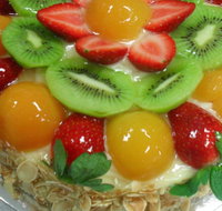 Santinas Cakes