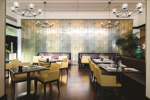 Chifley's Bar & Grill - Hotel WA 1