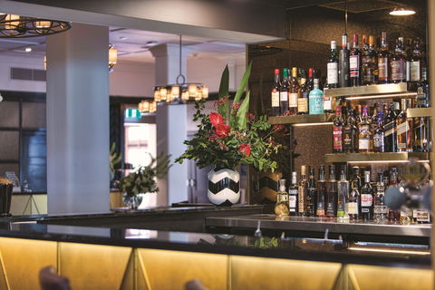 Chifley's Bar & Grill - Hotel WA 2