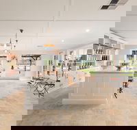 1813 Cellar Door - Hotel WA