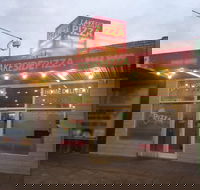 Lakeside Pizza - Hotel WA
