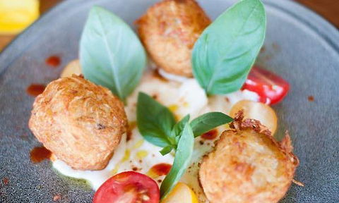 Harry's Grill - Hotel WA 31