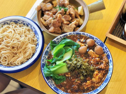 Guo's Noodle House - Hotel WA 0