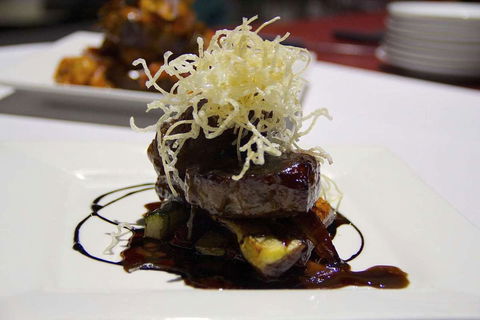 Lloyd's Restaurant & Function Centre - Hotel WA 0