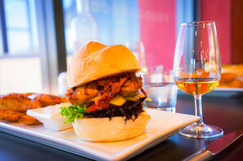 Hellyers Road Distillery - Hotel WA 2