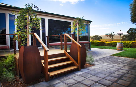 Thorn-Clarke Wines - Hotel WA 1