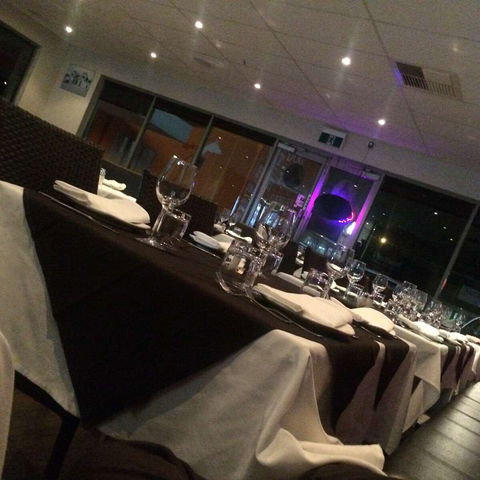 Fusion Cafe Kebab & Indian - Hotel WA 0