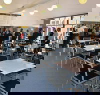 Shine Cafe - Hotel WA