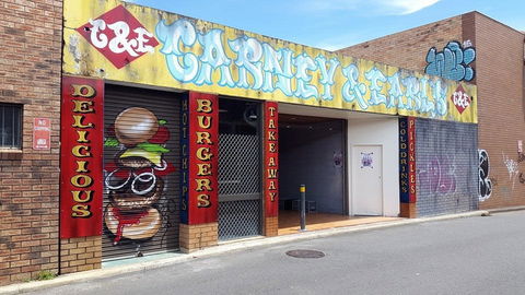 Carney & Earl's - Hotel WA 0