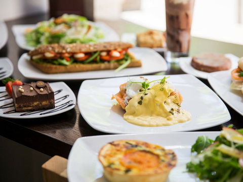 Guylian Belgian Chocolate Cafe - Hotel WA 1
