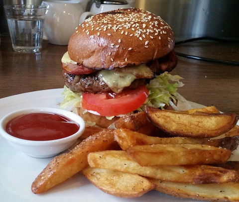Kardinia Outlet Cafe - Hotel WA 0