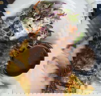 Swinging Pig - Hotel WA