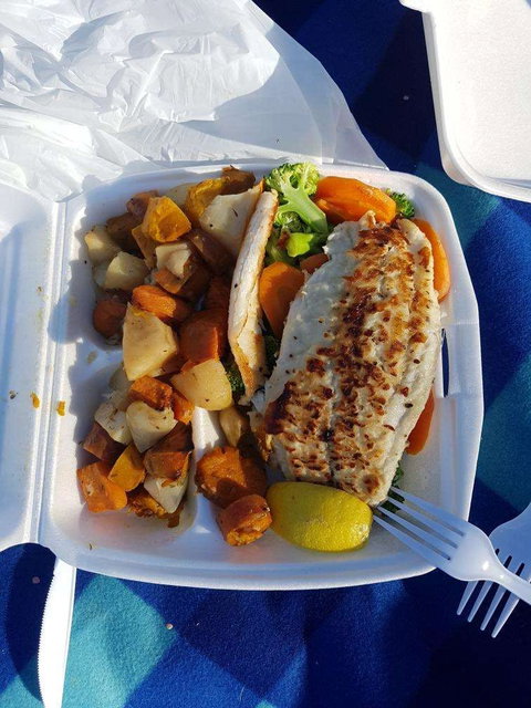 Florentine Pizza & Charcoal Chicken - Hotel WA 0