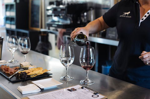 Gundog Estate Cork Street Cellar Door - Hotel WA 1
