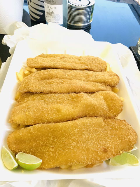 Parkinson Plaza Seafood - Hotel WA 0