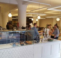 Cross Eatery - Hotel WA