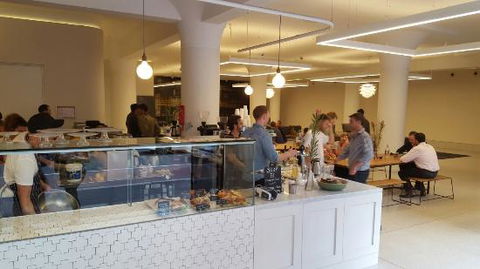 Cross Eatery - Hotel WA 0