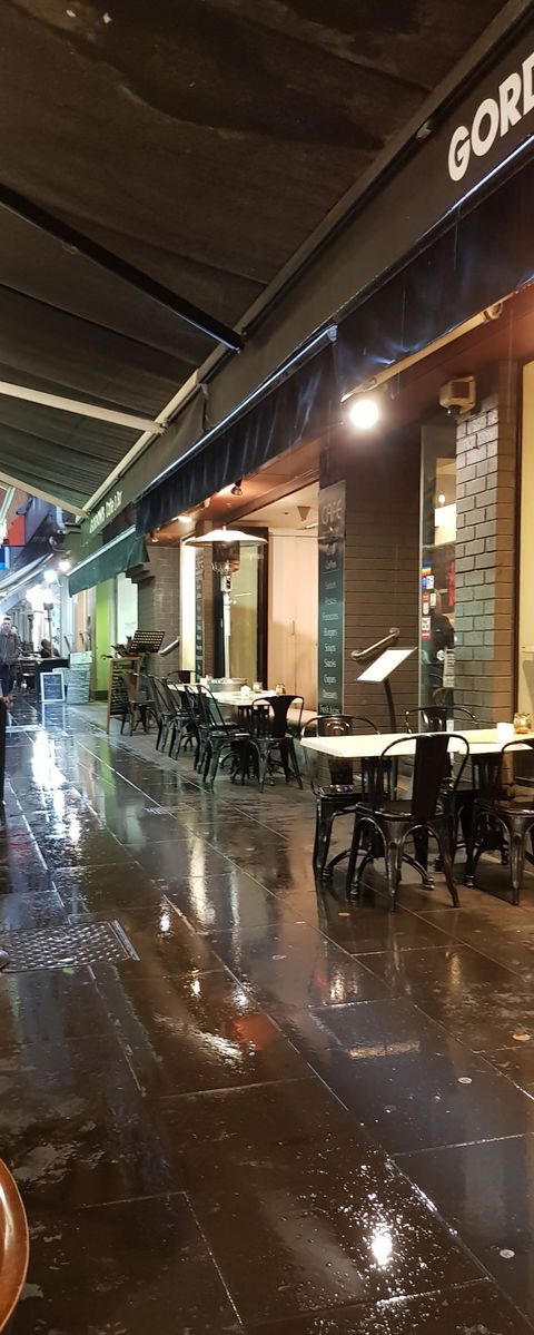 Gordon's Cafe & Bar - Hotel WA 4