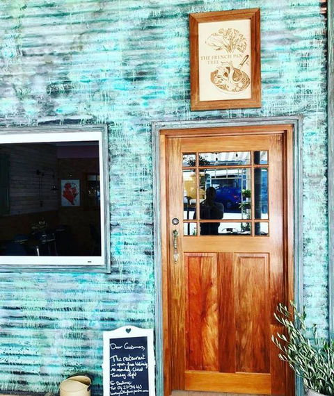 A Treat Of France - Hotel WA 5