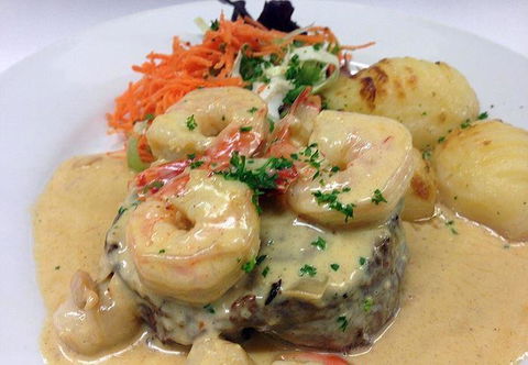 Georgio's Seafood & Steak House - Hotel WA 11