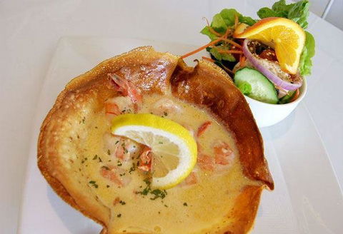 Cupz 'N' Crepes - Hotel WA 7