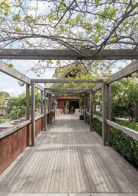 Vines Restaurant At Hollydene Estate - Hotel WA 12