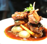 Tiamo Cafe Restaurant - Hotel WA