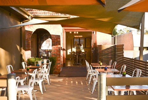 Glen Iris Pantry - Hotel WA 14