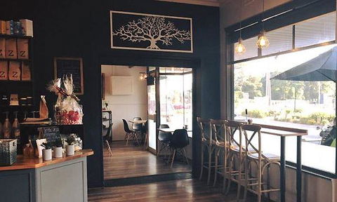 Zest Cafe - Hotel WA 12