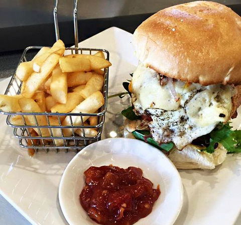 Amber Rose Food Store - Hotel WA 13