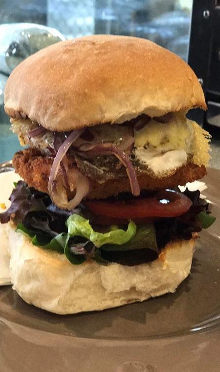 Amber Rose Food Store - Hotel WA 4