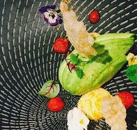 Mizz B'z Food  Wine - Hotel WA