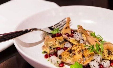 Mizz B'z Food & Wine - Hotel WA 1