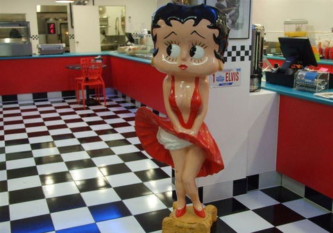 RJ's Rock N Roll Diner - Hotel WA 10