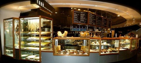 Ragu Pasta And Wine Bar - Hotel WA 3
