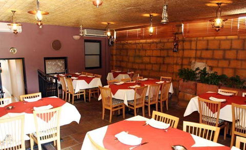 Twin Peeks Lingerie Restaurant - Hotel WA 5