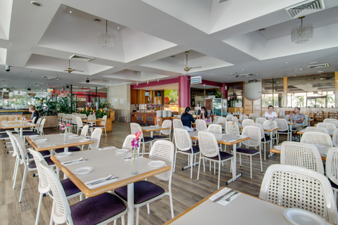 Charlie’s Seafood Buffet - Hotel WA 1