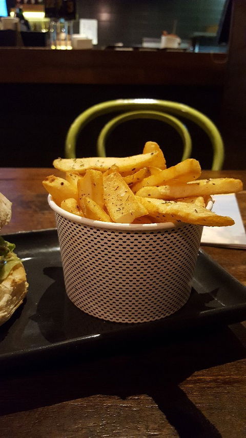 Grill’d - Hotel WA 3