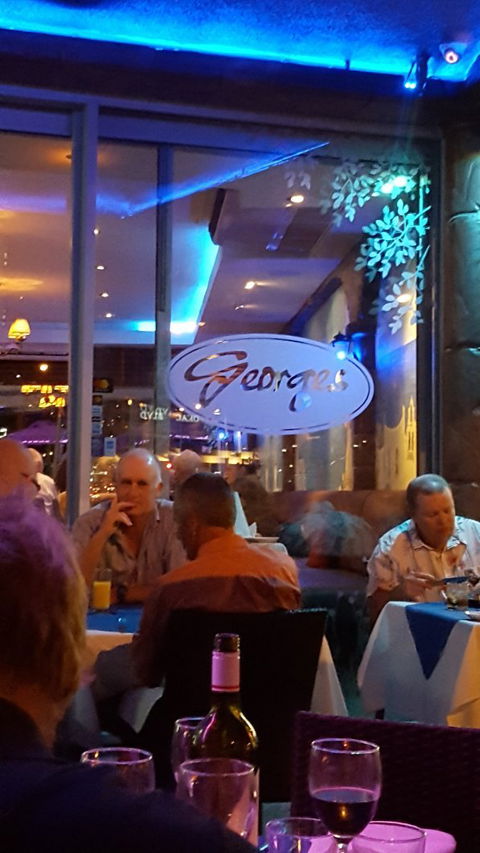 George’s On Broadbeach - Hotel WA 5