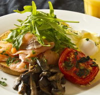 Hungry Wolfs Kincumber - Hotel WA