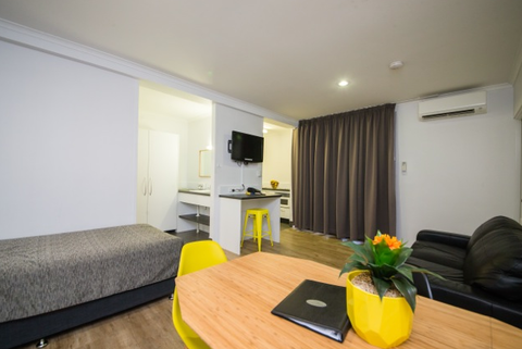 Glenmore Palms Motel - Hotel WA 0