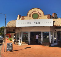 Corner Coffee Window - Hotel WA