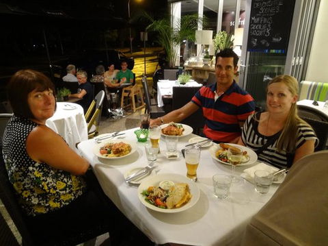 Grenny’s Restaurant - Hotel WA 0