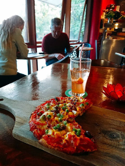 Jens Woodfired Pizzas - Hotel WA 1